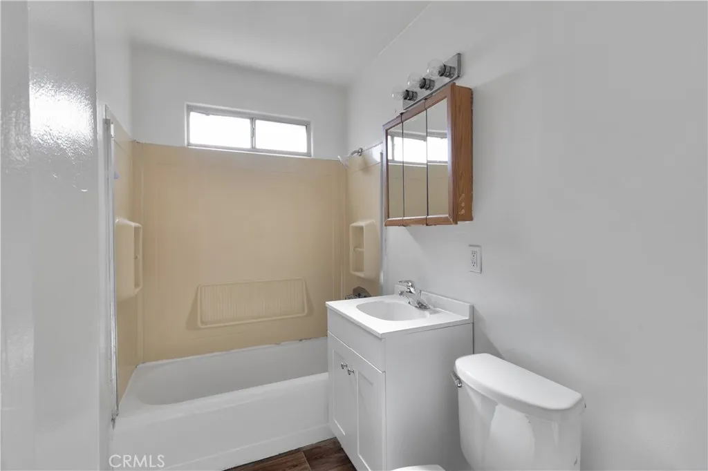 15162 S Mojave, Victorville, California 92395 home-pic-6