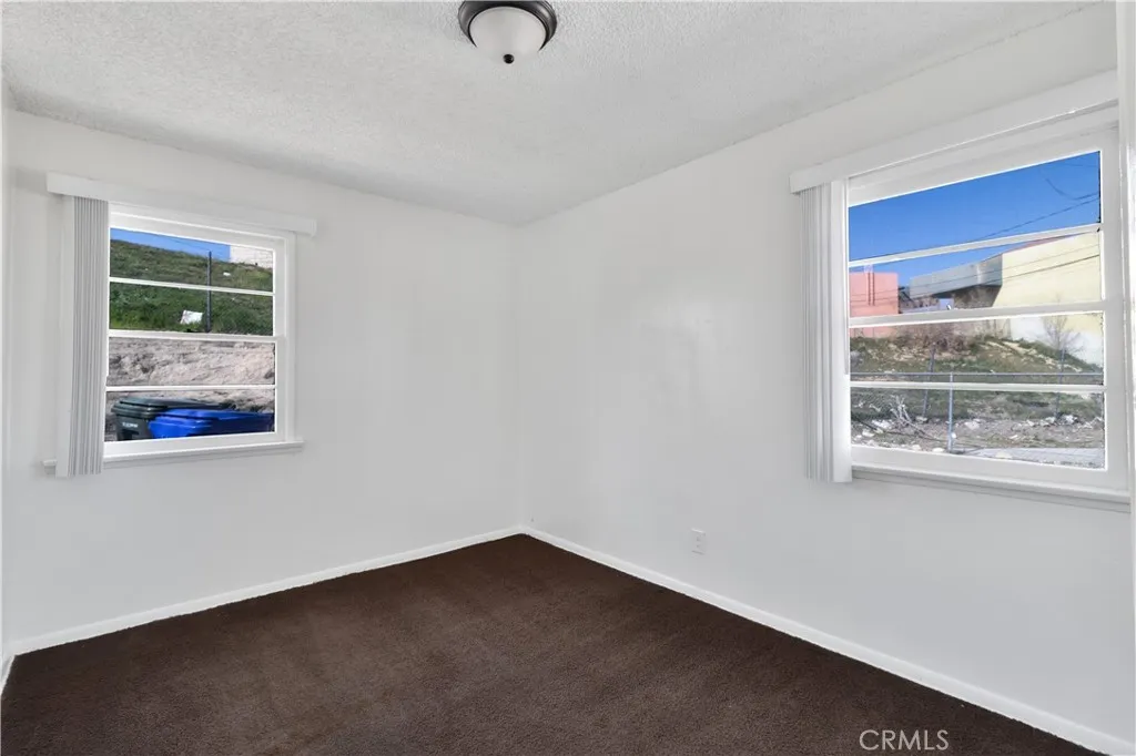 15162 S Mojave, Victorville, California 92395 home-pic-13