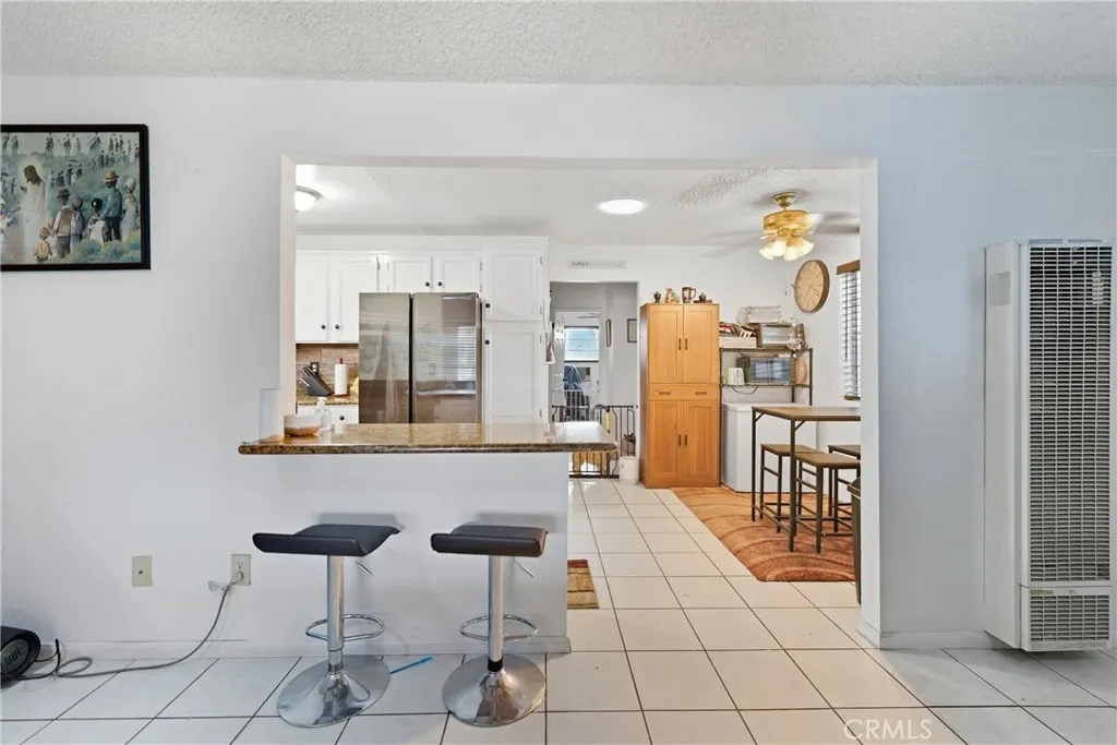 8211 Wilbarn, Paramount, California 90723 home-pic-16