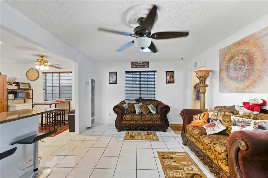 8211 Wilbarn, Paramount, California 90723 home-pic-10