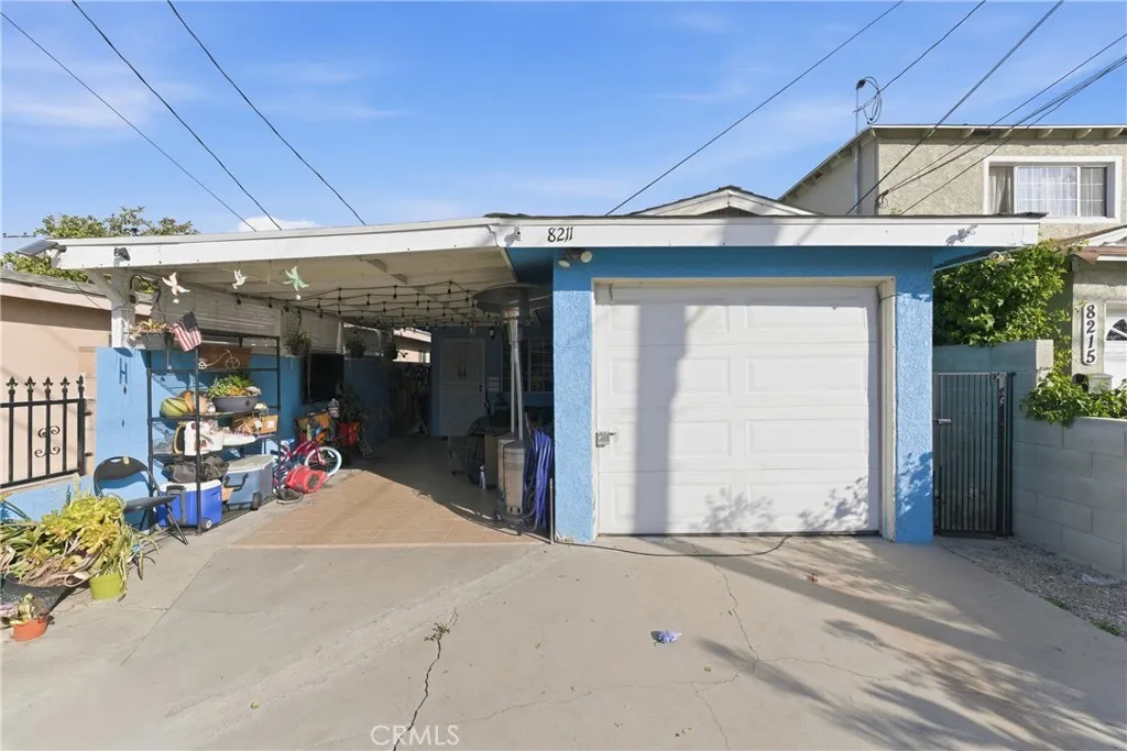 8211 Wilbarn, Paramount, California 90723 home-pic-2