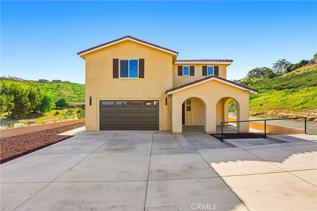 1969 Lyon Avenue, Riverside, California 92503 home-pic-2