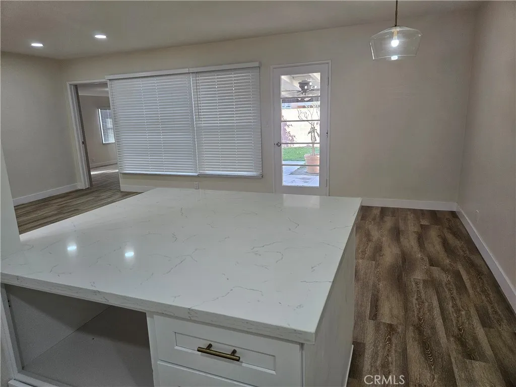 9615 Tolly, Bellflower, California 90706 home-pic-8