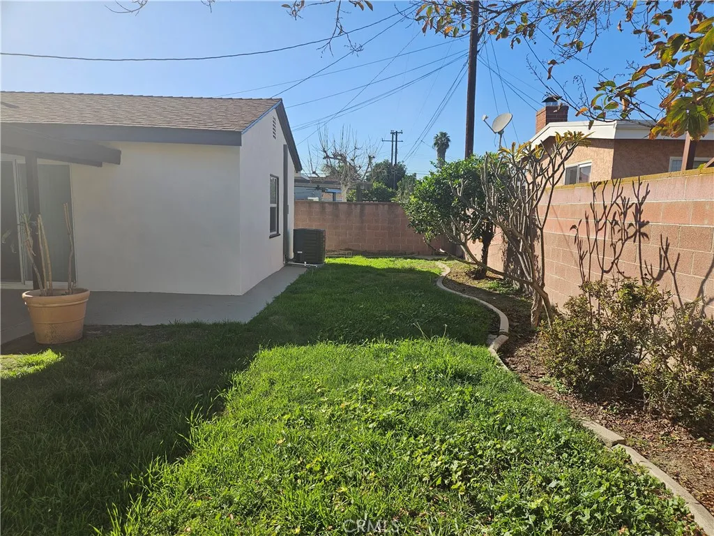 9615 Tolly, Bellflower, California 90706 home-pic-34