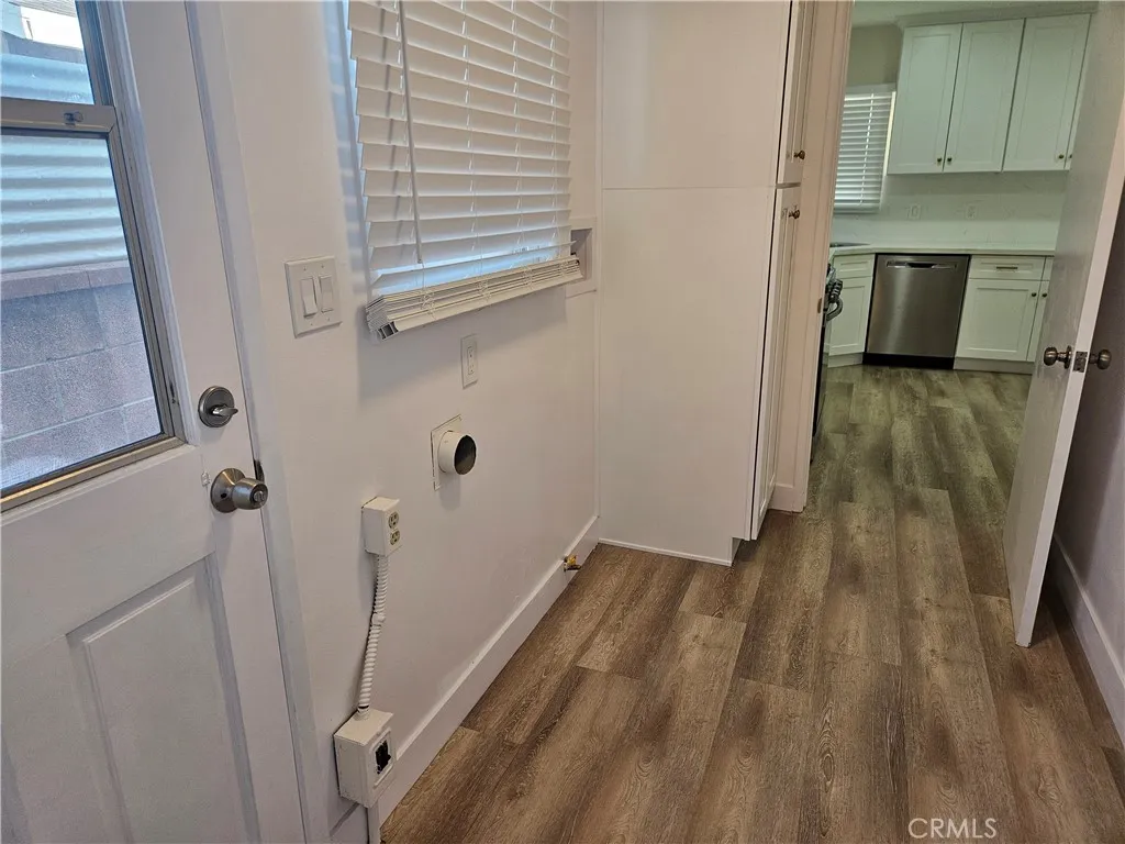 9615 Tolly, Bellflower, California 90706 home-pic-11