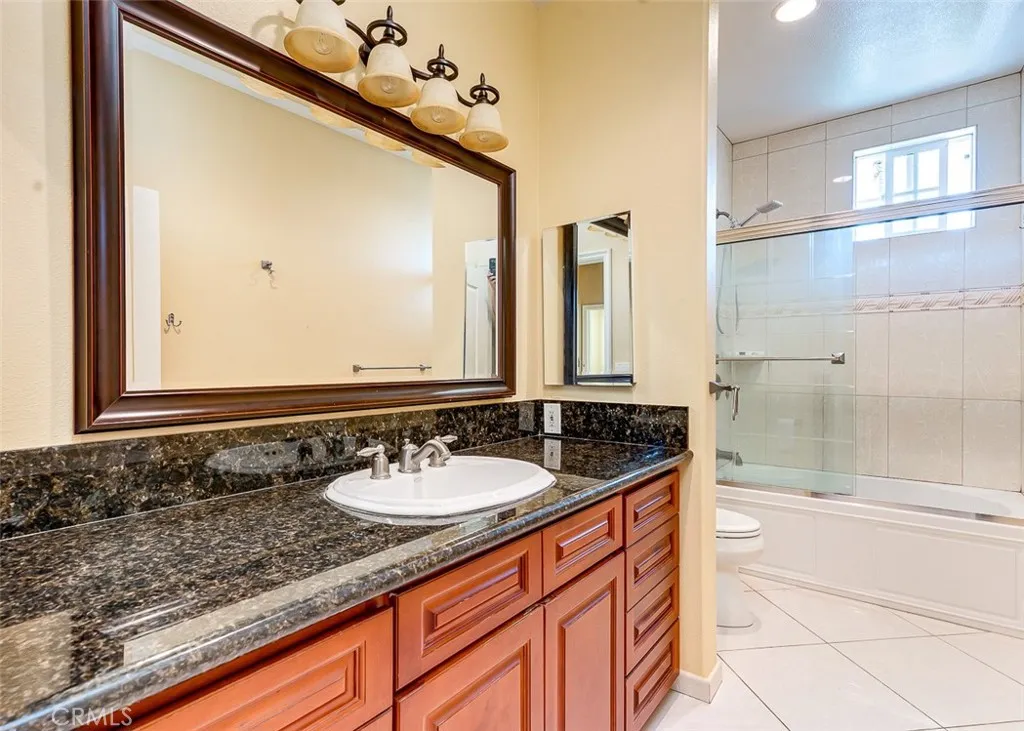 4326 Clara, Cudahy, California 90201 home-pic-29