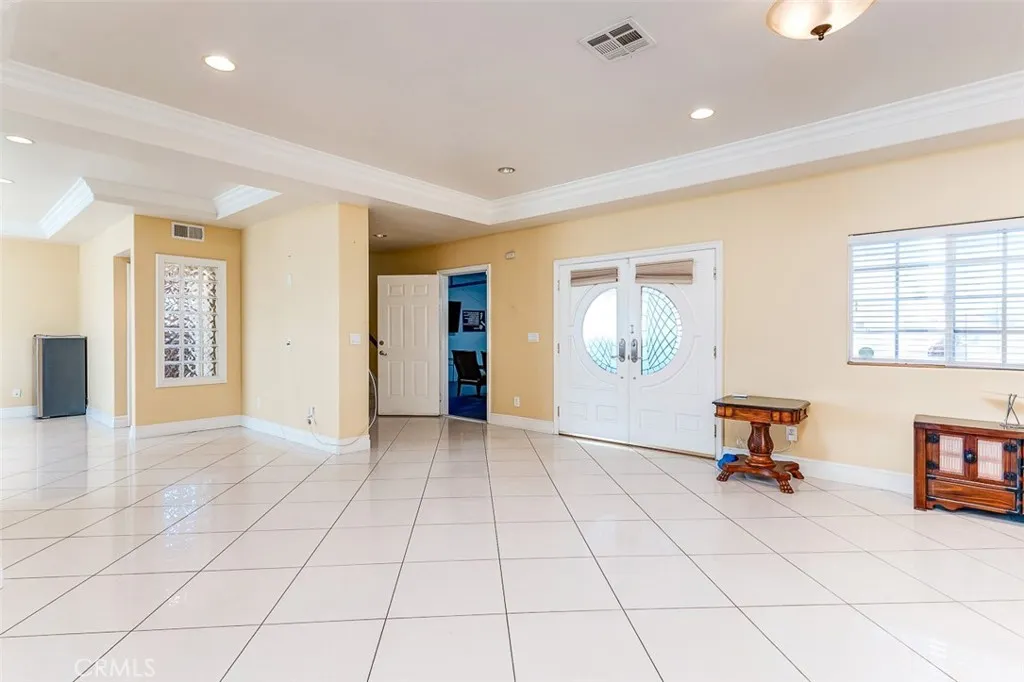 4326 Clara, Cudahy, California 90201 home-pic-14
