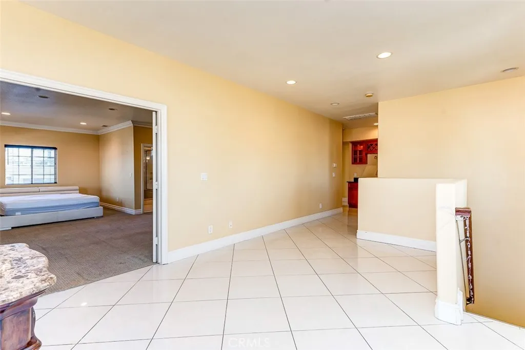 4326 Clara, Cudahy, California 90201 home-pic-17