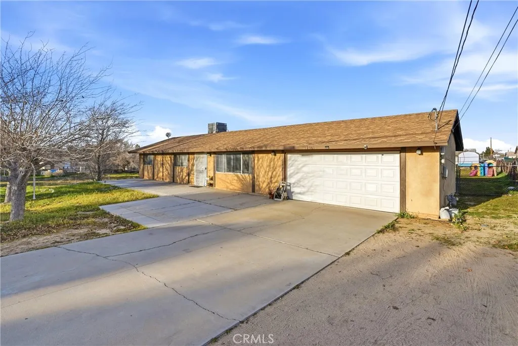 12561 Shamrock Street, Victorville, California 92395 home-pic-1