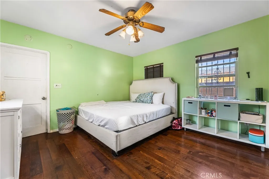 3786 Dublin, Los Angeles, California 90018 home-pic-10