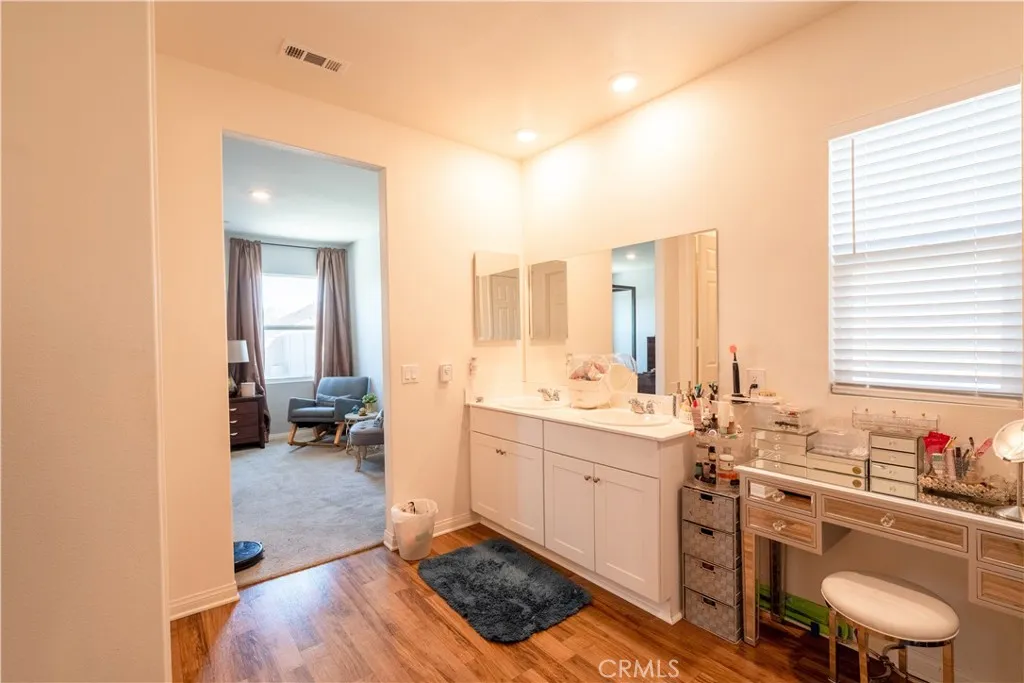 44460 Encanto, Lancaster, California 93536 home-pic-11