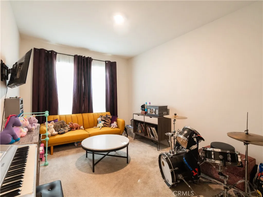 44460 Encanto, Lancaster, California 93536 home-pic-16