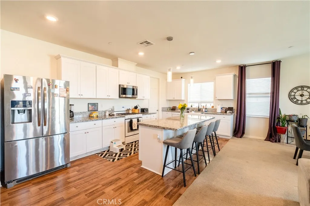 44460 Encanto, Lancaster, California 93536 home-pic-5