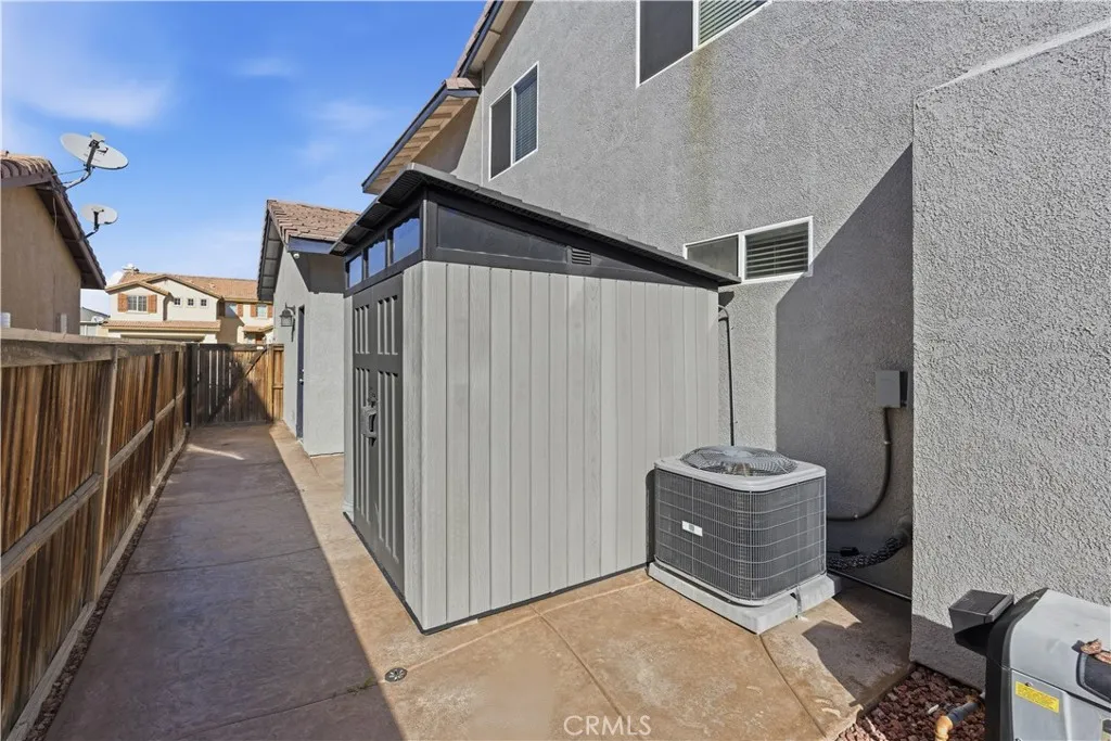 12651 Luna, Victorville, California 92392 home-pic-42