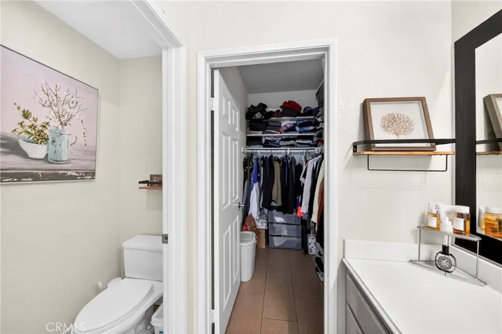 Master Bathroom & Walk-in Closet