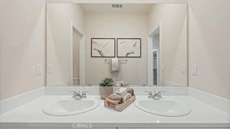 65103 Avenida De Nuves, Desert Hot Springs, California 92240 home-pic-10
