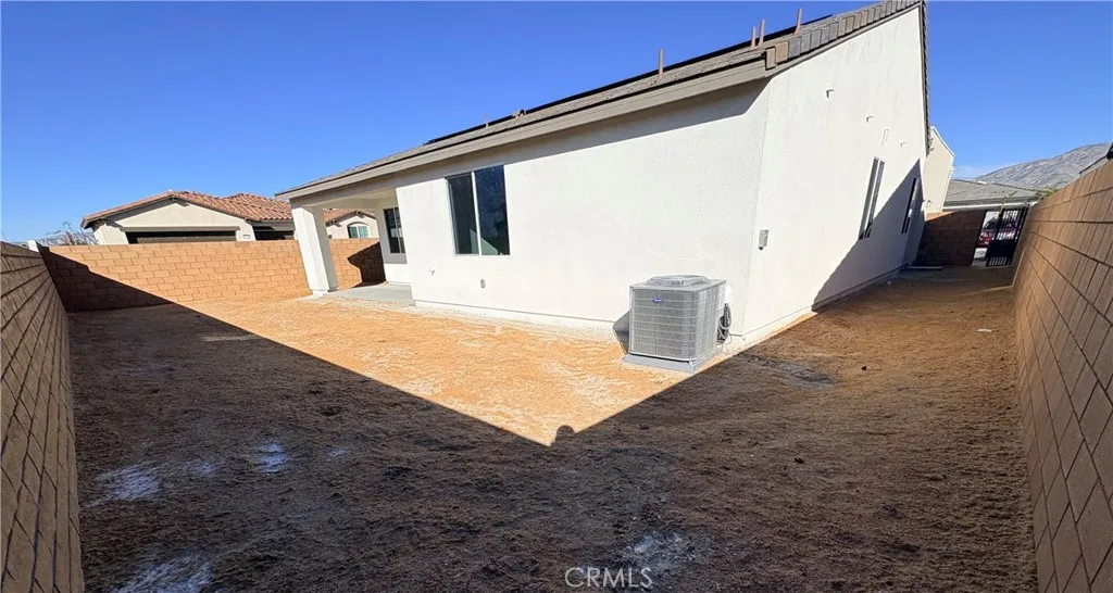 65103 Avenida De Nuves, Desert Hot Springs, California 92240 home-pic-2