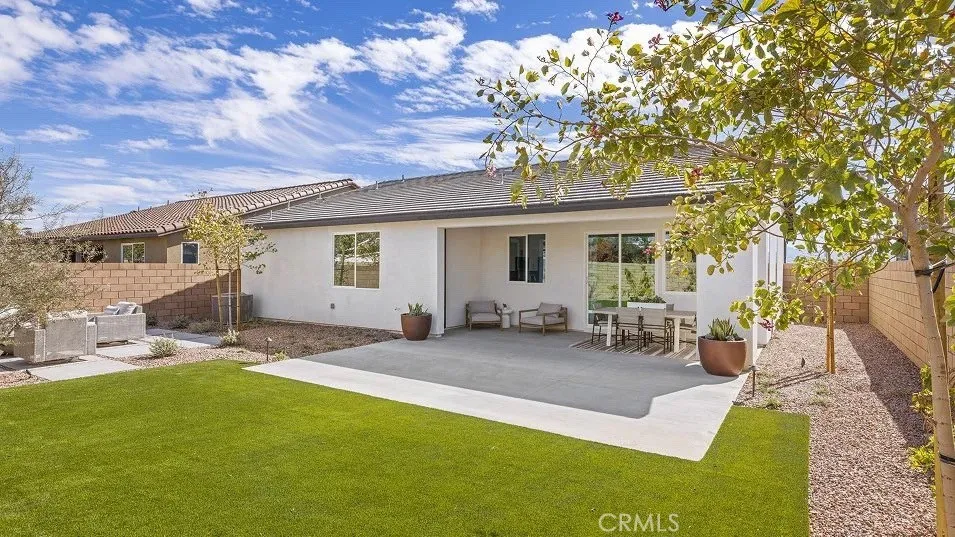 65103 Avenida De Nuves, Desert Hot Springs, California 92240 home-pic-21