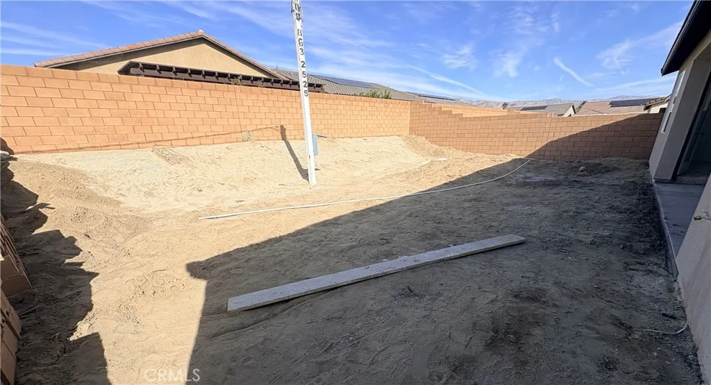 65280 Avenida De Paz, Desert Hot Springs, California 92240 home-pic-4