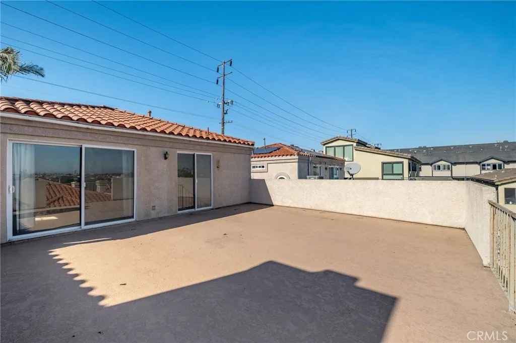 120 S Prospect A, Redondo Beach, California 90277 home-pic-60