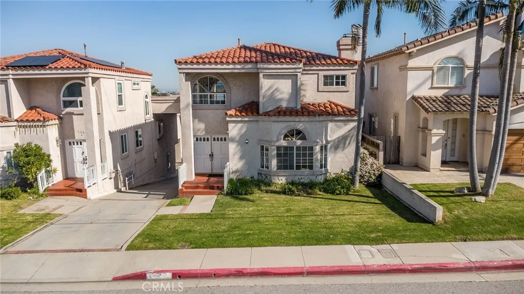 120 S Prospect A, Redondo Beach, California 90277 home-pic-69