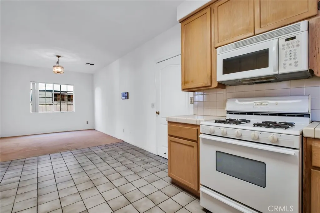 120 S Prospect A, Redondo Beach, California 90277 home-pic-23