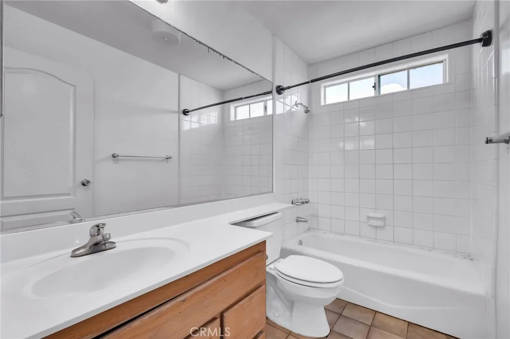 120 S Prospect A, Redondo Beach, California 90277 home-pic-40