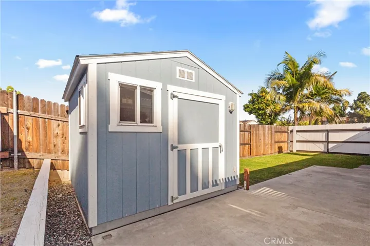 Detached shed with electrical