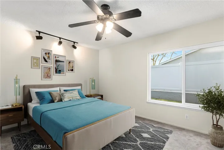 Primary bedroom (virtual staging)