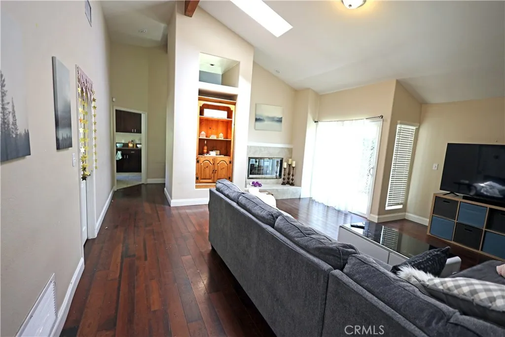 365 N Magnolia, Orange, California 92866 home-pic-12