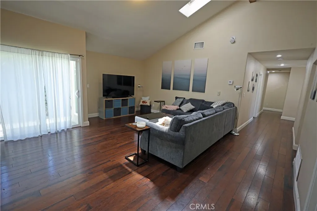 365 N Magnolia, Orange, California 92866 home-pic-7