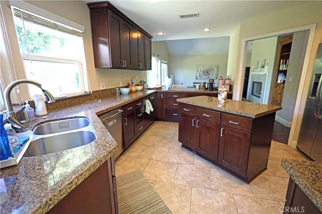365 N Magnolia, Orange, California 92866 home-pic-27