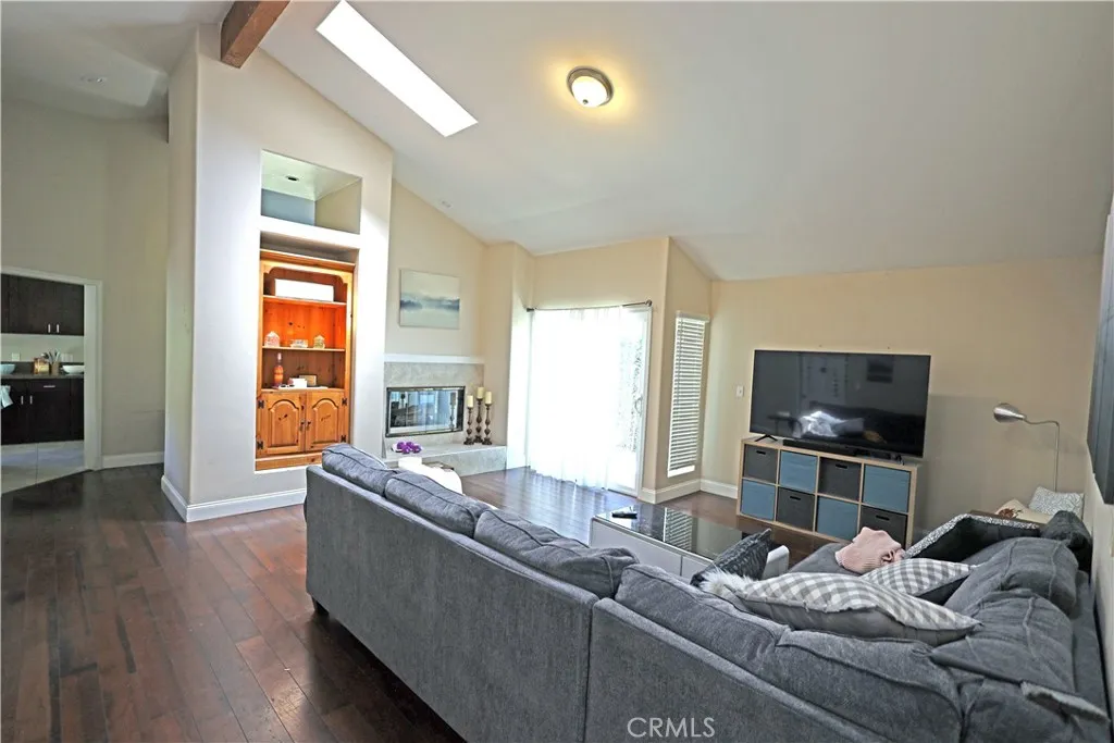 365 N Magnolia, Orange, California 92866 home-pic-4