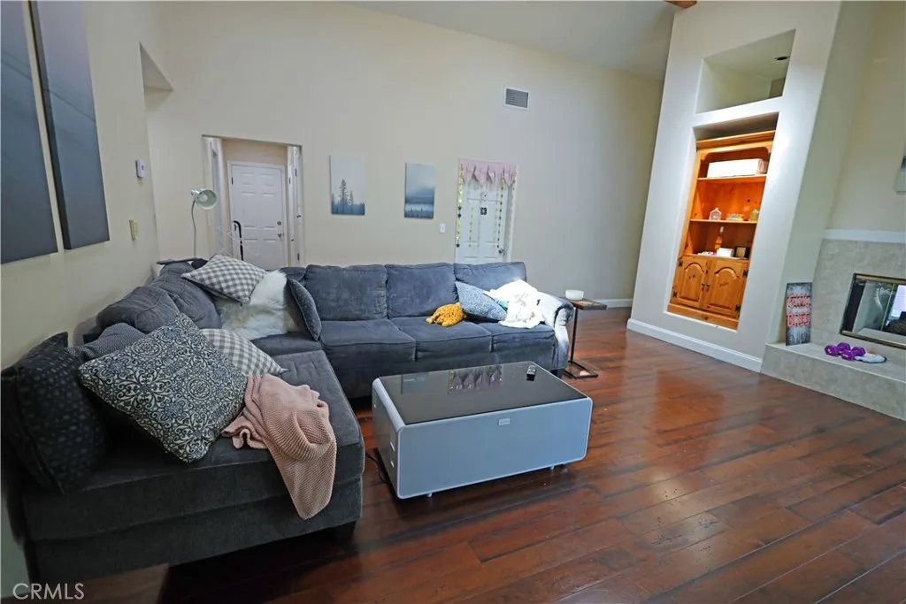 365 N Magnolia, Orange, California 92866 home-pic-10