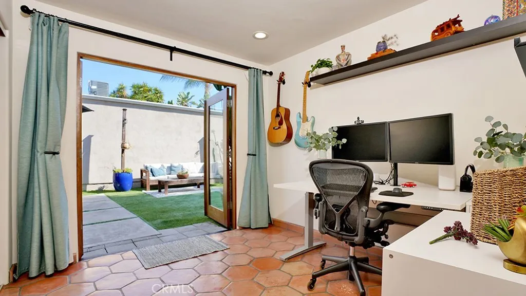 26672 Calle Lorenzo, San Juan Capistrano, California 92675 home-pic-17