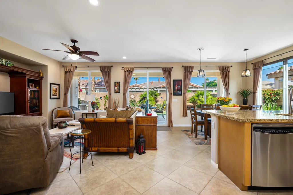 81820 Golden Star Way, La Quinta, California 92253 home-pic-14