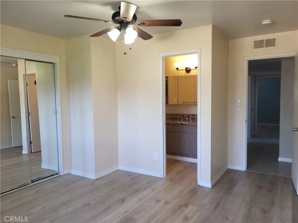 4545 N Meridian, Fresno, California 93726 home-pic-10