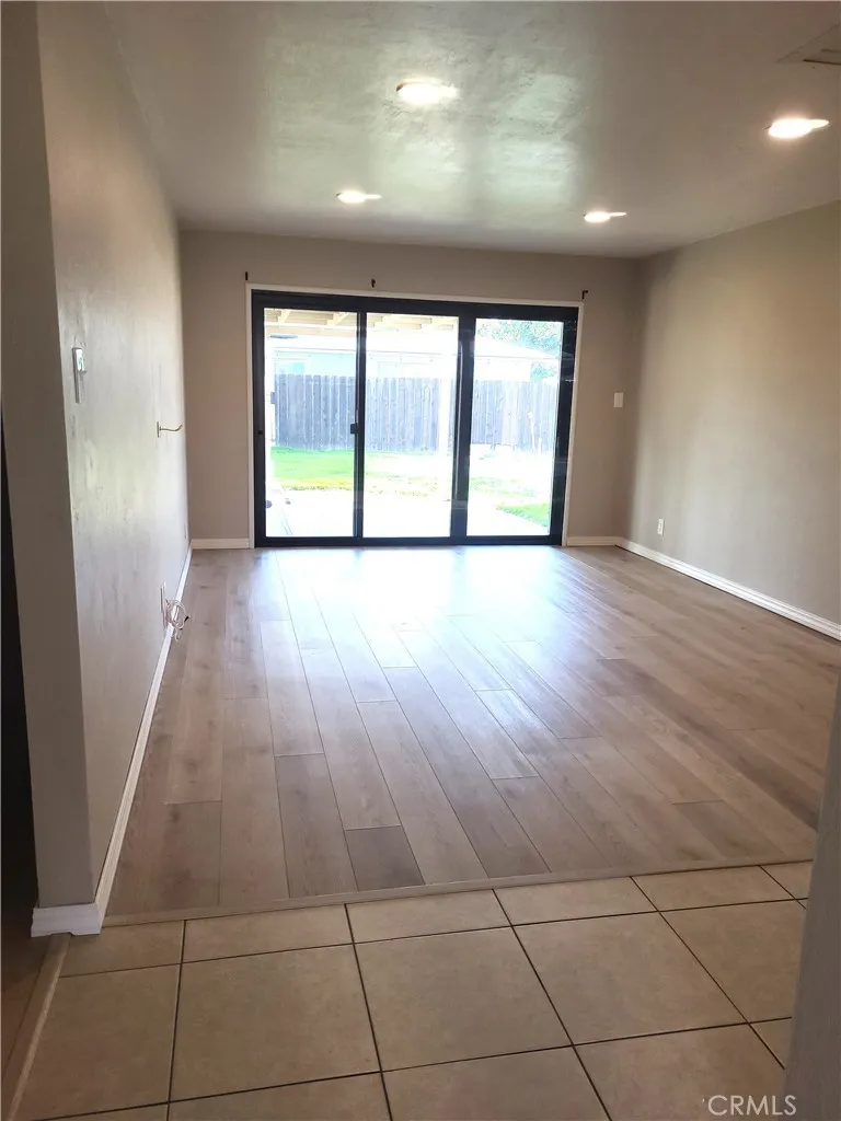 4545 N Meridian, Fresno, California 93726 home-pic-3