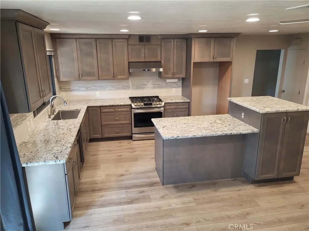 4545 N Meridian, Fresno, California 93726 home-pic-5