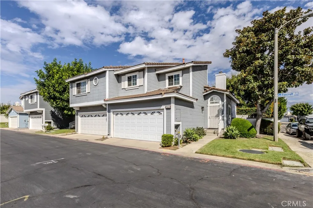 6766 Foxcroft, Chino, California 91710 home-pic-31