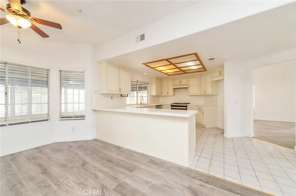 7915 Ocean, Fontana, California 92336 home-pic-13