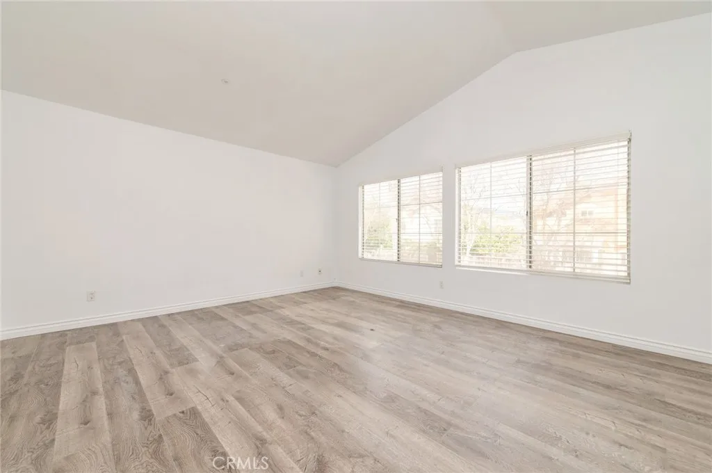7915 Ocean, Fontana, California 92336 home-pic-28