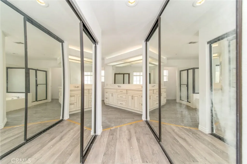 7915 Ocean, Fontana, California 92336 home-pic-30