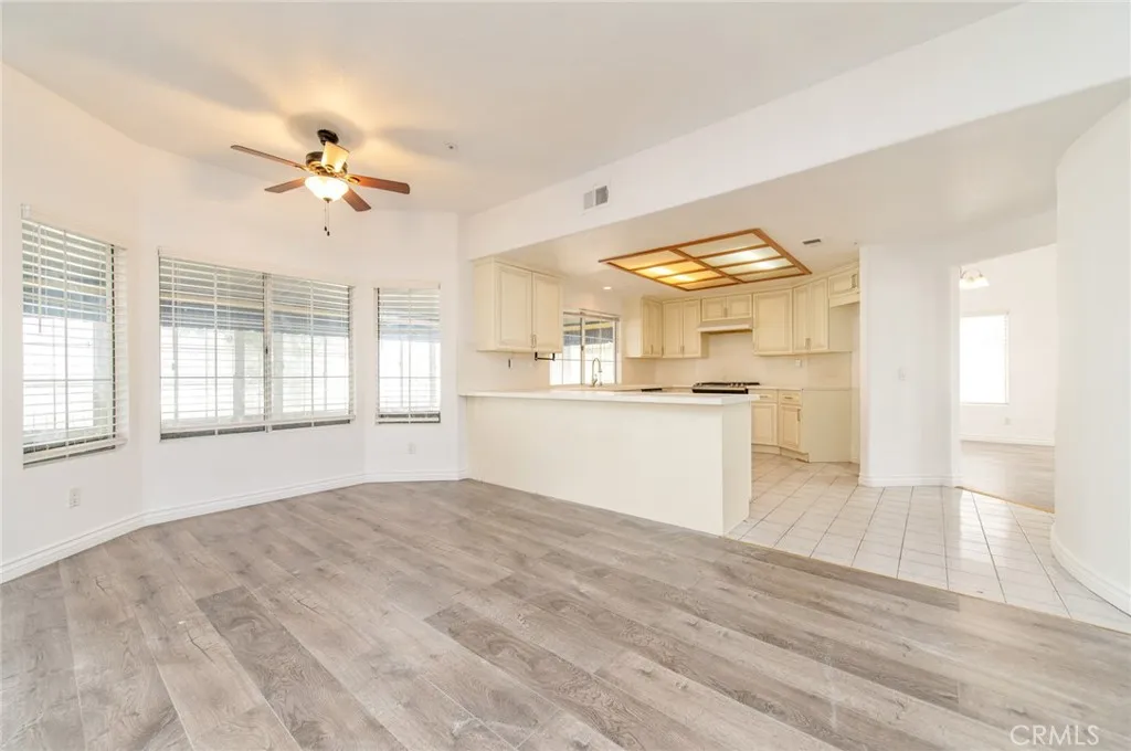 7915 Ocean, Fontana, California 92336 home-pic-14
