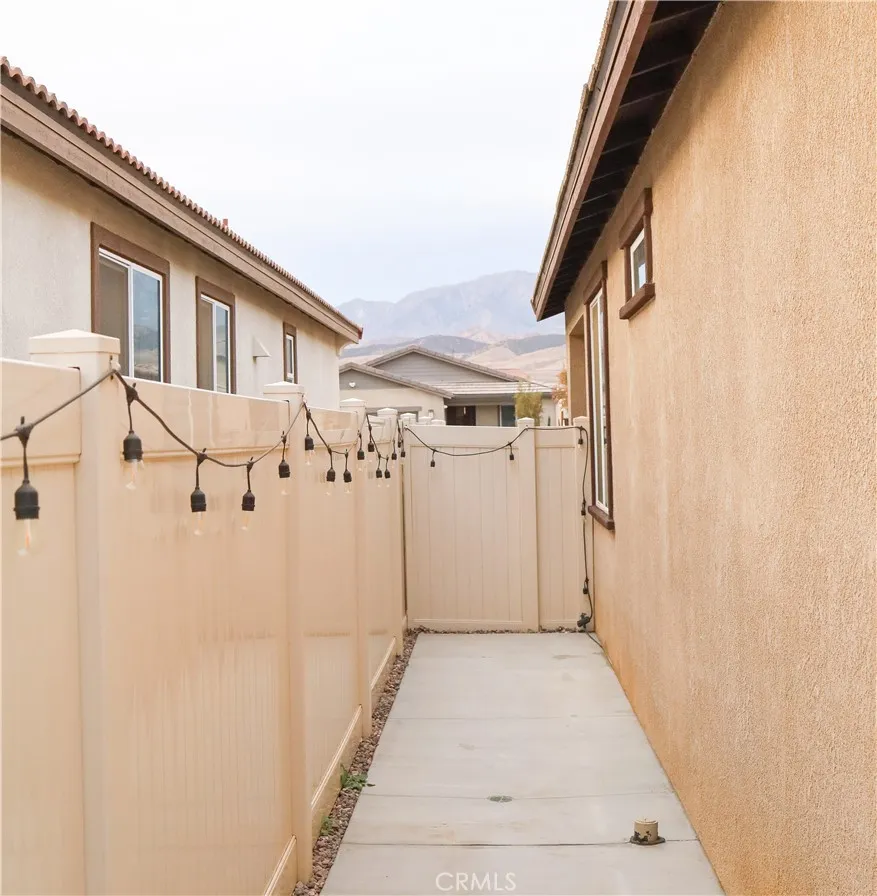 5130 Larkspur, Banning, California 92220 home-pic-11