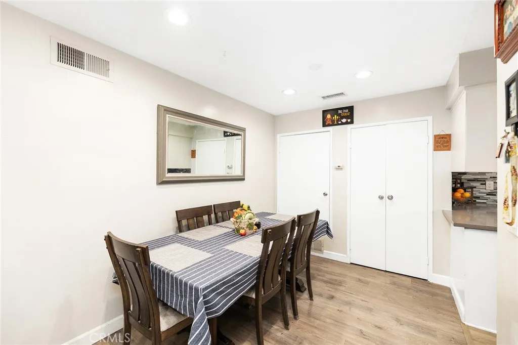 1740 E Commonwealth Avenue 101, Fullerton, California 92831 home-pic-16