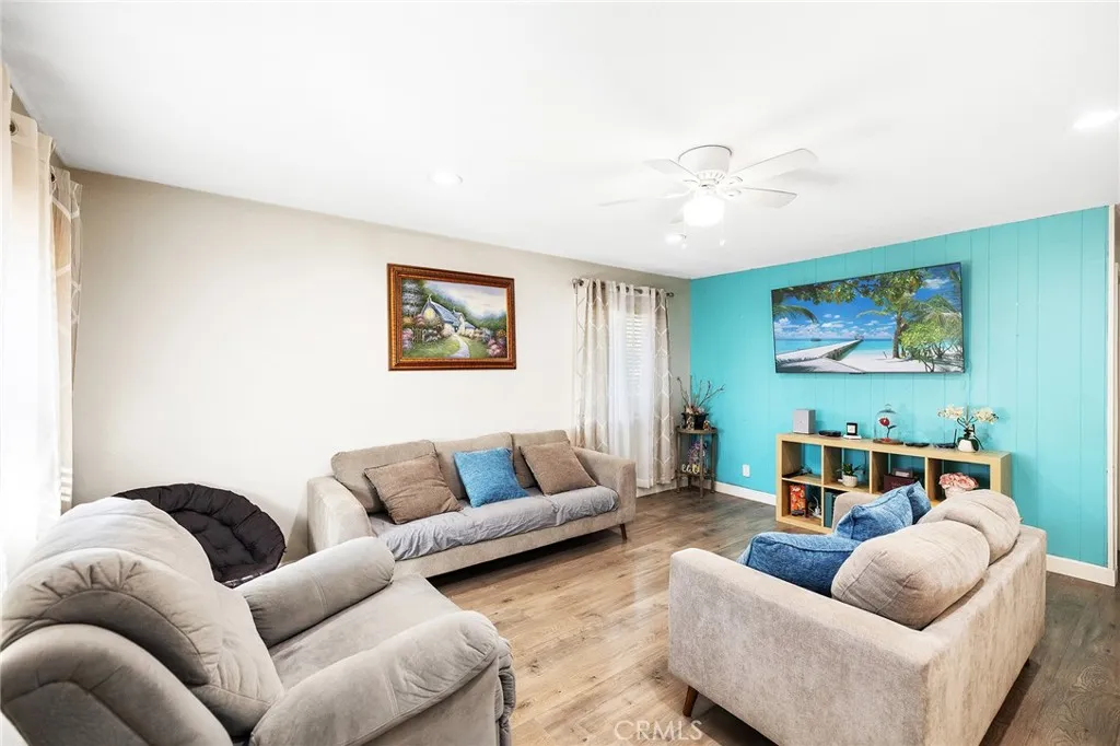 1740 E Commonwealth Avenue 101, Fullerton, California 92831 home-pic-10