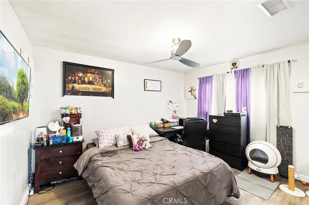 1740 E Commonwealth Avenue 101, Fullerton, California 92831 home-pic-24