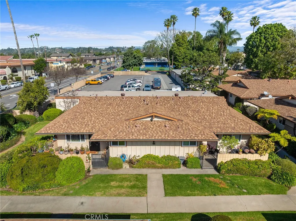 1740 E Commonwealth Avenue 101, Fullerton, California 92831 home-pic-33