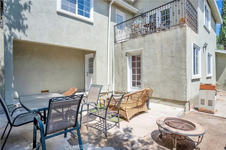 Patio to Backyard
